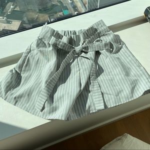 (From Korean boutique) Flowy Front Bowtie 🎀 Shorts